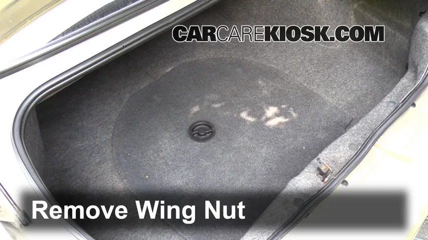 2003 Buick Regal LS 3.8L V6 Tires & Wheels Change a Flat Tire
